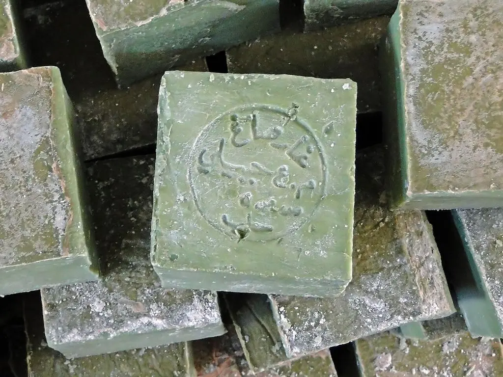Laurel soap 2
